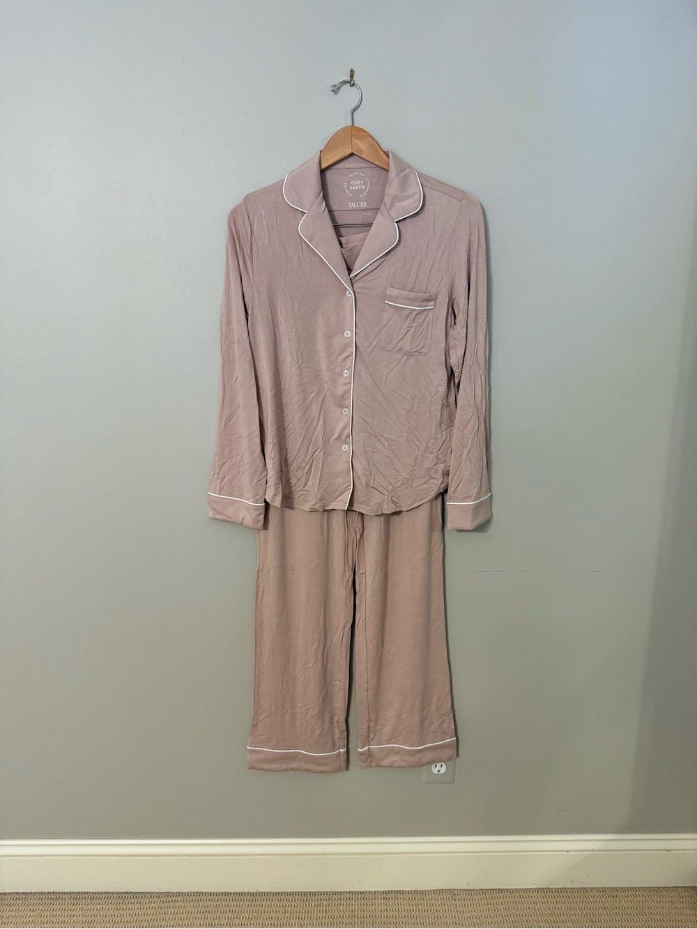 NWT. Cozy Earth Bamboo Long Sleeve PJs - blush size XST - Picture 2 of 6